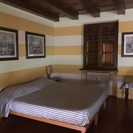 B&B Il Castelletto Пінероло Екстер'єр фото