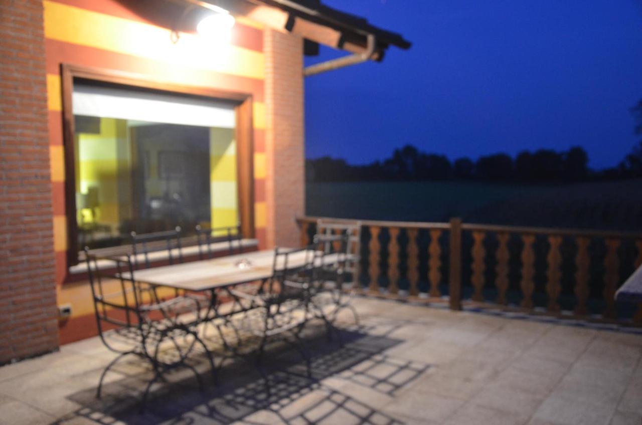 B&B Il Castelletto Пінероло Екстер'єр фото