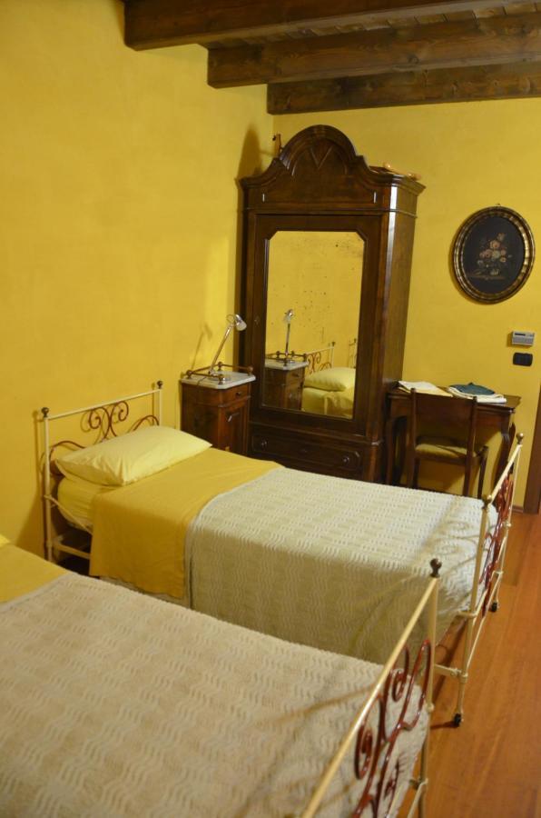 B&B Il Castelletto Пінероло Екстер'єр фото