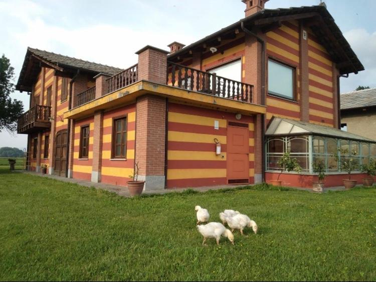 B&B Il Castelletto Пінероло Екстер'єр фото